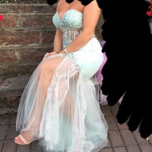 Dave and Johnny dress